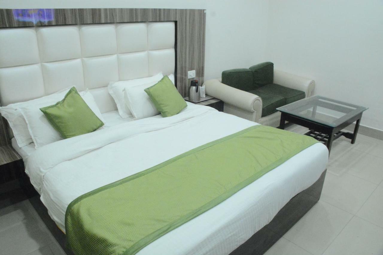 Hotel Mount View Katra  Exterior photo