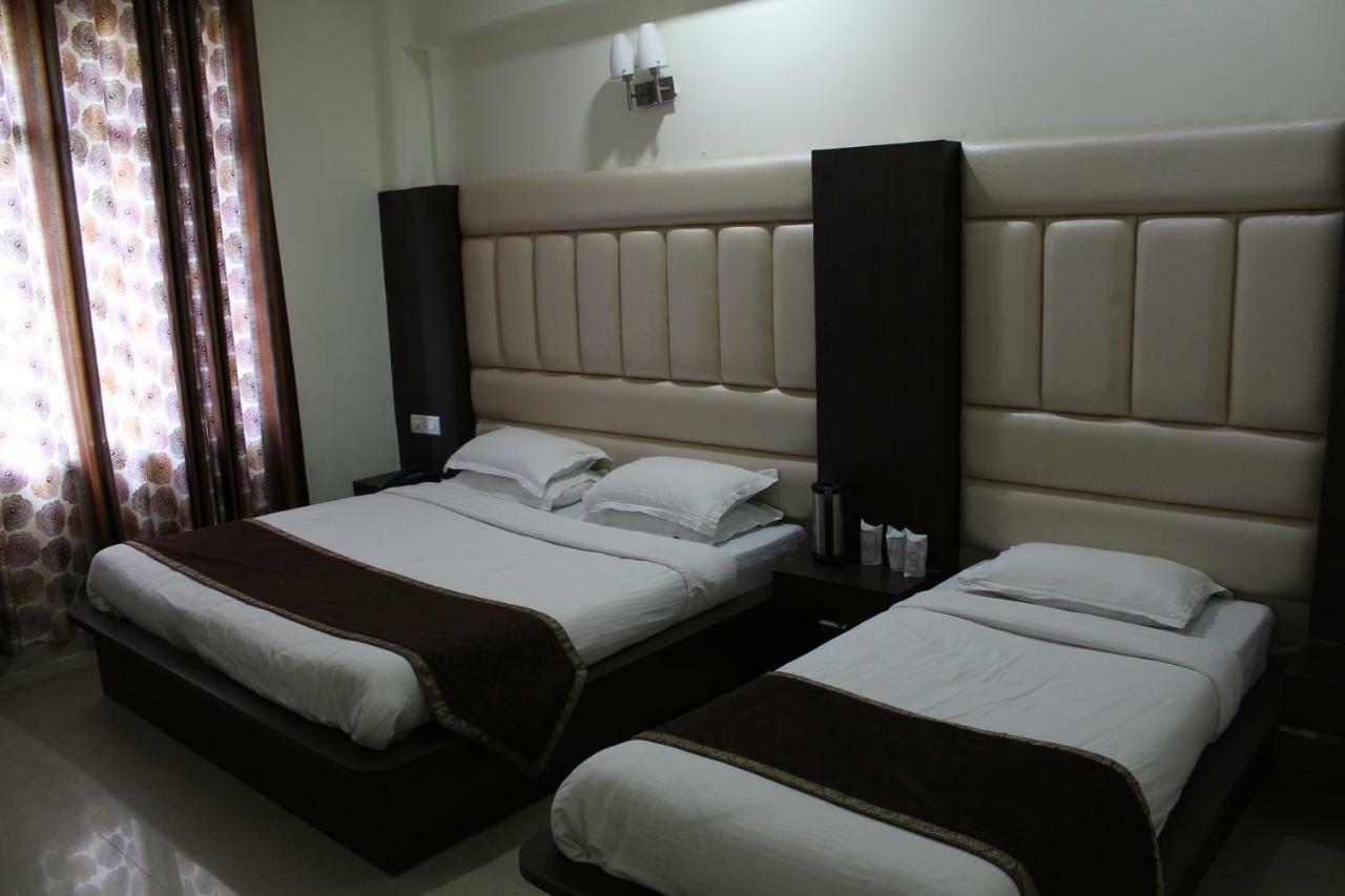 Hotel Mount View Katra  Exterior photo